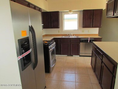 111-132563 Kitchen