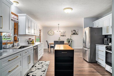 860 Jeflynn Dr, Kouts, IN 46347 - photo 5