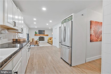 6285 Snowfox Ln, Broad Run, VA 20137 - photo 4