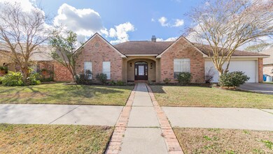 114HamletLn-6