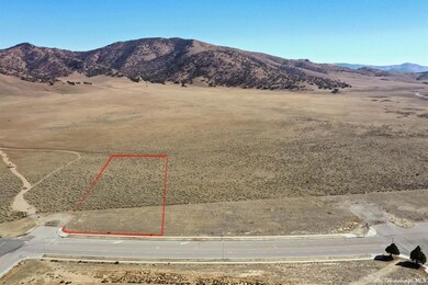 0 Challenger Lot 1 Dr unit 9990531, Tehachapi, CA 93561 - photo 2