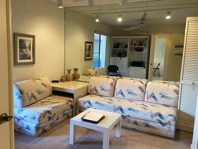 Convertible bedroom/den