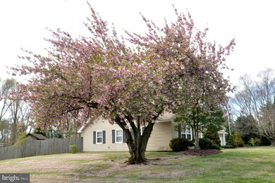 2801 Sun Way, Bowie, MD 20715 - photo 3