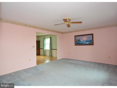 217 Christmas Ave, Bath, PA 18014 - photo 2