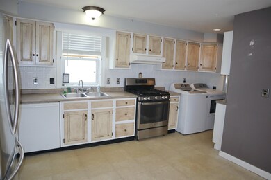 12 Summer St, Penacook, NH 03303 - photo 4
