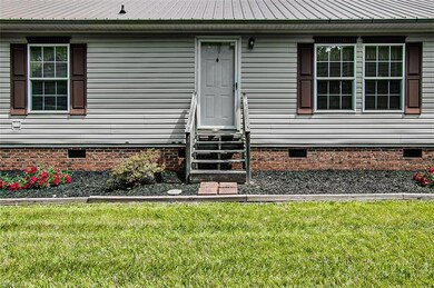 6527 Mount Lebanon Rd, Troy, NC 27371 - photo 2