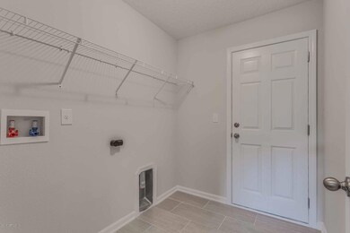 1390 Murray Dr, Jacksonville, FL 32205 - photo 5