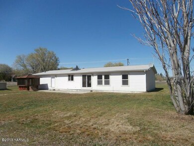 561-923500-back right