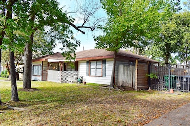 1530 Althea Dr, Houston, TX 77018 - photo 3