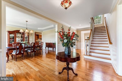 6668 Paddock Ct, Coopersburg, PA 18036 - photo 4