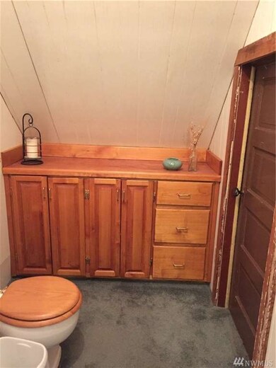 1129 Water St, Raymond, WA 98577 - photo 3