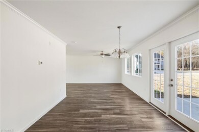 3502 Marksbury Dr, Greensboro, NC 27405 - photo 7