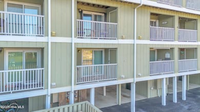 200 S Lake Park Blvd unit 8-A, Carolina Beach, NC 28428 - photo 5