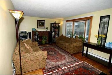 27 Melvin Rd, Arlington, MA 02474 - photo 2