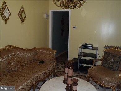 319 S 3rd St, Reading, PA 19602 - photo 7
