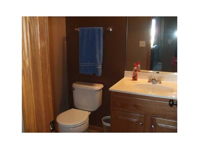 3514 Stoneview Cir SW unit 3514, Cedar Rapids, IA 52404 - photo 5
