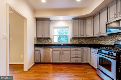 20376 Briarcliff Terrace, Sterling, VA 20165 - photo 7