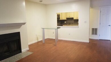 160 Quincy Shore Dr unit 115, Quincy, MA 02171 - photo 4