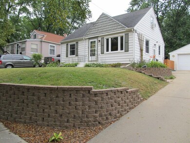 630 Vernon Ave, Lansing, MI 48910 - photo 3