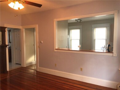 522 West Ave unit 1 R, Pawtucket, RI 02860 - photo 6