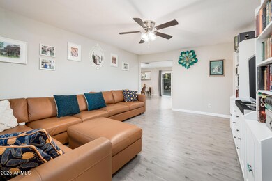 2839 W Charleston Ave - MLS-7