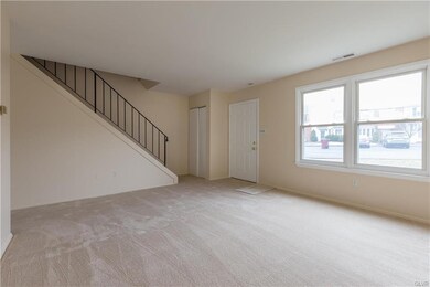 49 Eisenhower Cir, Whitehall, PA 18052 - photo 3