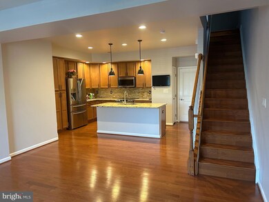 910 Hall Station Dr unit 106, Bowie, MD 20721 - photo 6