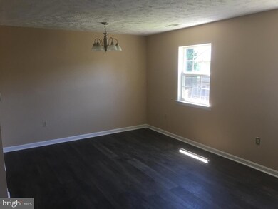 21818 Ronald Dr, Lexington Park, MD 20653 - photo 3