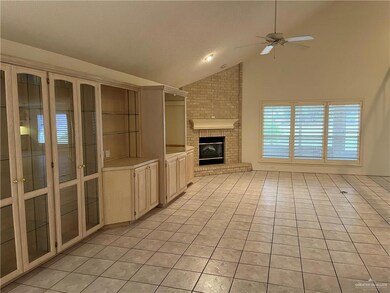 325 Rebecca Dr, Alamo, TX 78516 - photo 5