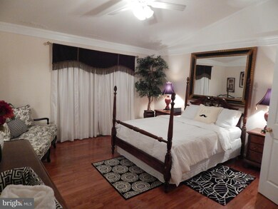 9537 Georgian Way unit 9537, Owings Mills, MD 21117 - photo 4