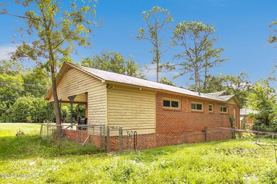 2746 Riverview Rd-7741