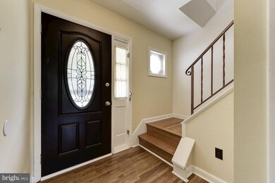 12601 Harbor Dr, Woodbridge, VA 22192 - photo 2