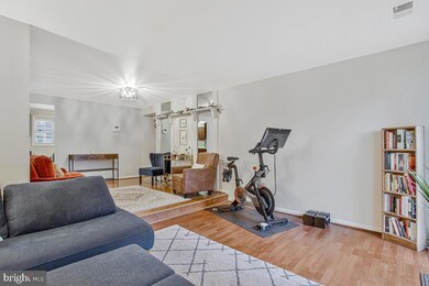 1438 Orleans Ct, Crofton, MD 21114 - photo 7