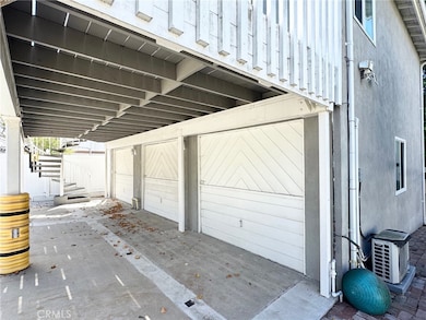 221 S Helberta Ave unit 2, Redondo Beach, CA 90277 - photo 3