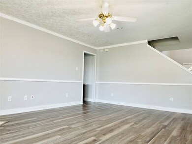 7018 Meadow Hawk Ct, Houston, TX 77041 - photo 3