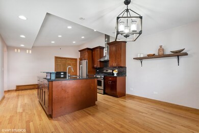 1349 Huber Ln unit B, Glenview, IL 60026 - photo 7