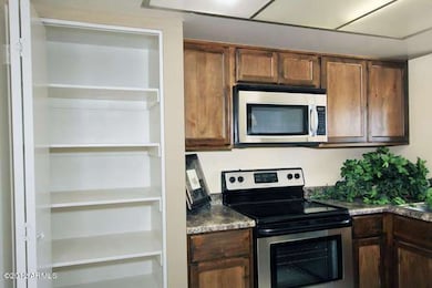 3735 W Sahuaro Dr Phoenix AZ-small-015-P
