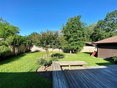 2008 Meadow Ln, Richmond, TX 77469 - photo 7