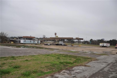 5215 S Macarthur Dr, Alexandria, LA 71302 - photo 3