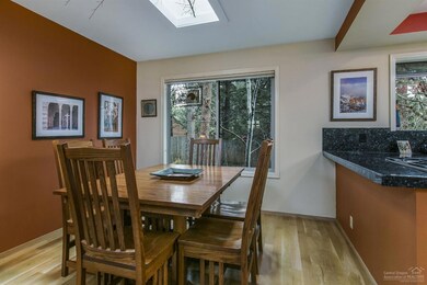 2326 NW Torsway St, Bend, OR 97701 - photo 4