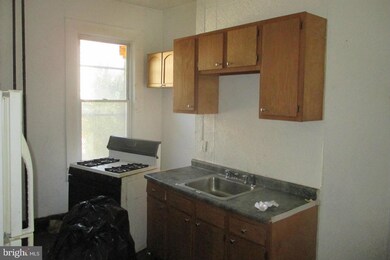 1537 N Bond St, Baltimore, MD 21213 - photo 5