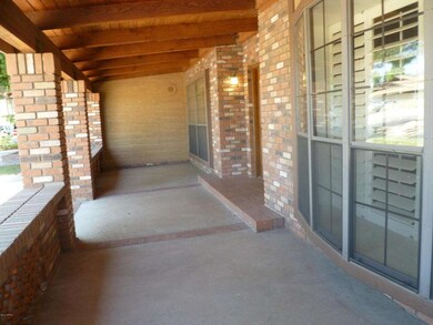 5227 W Cinnabar Ave, Glendale, AZ 85302 - photo 2