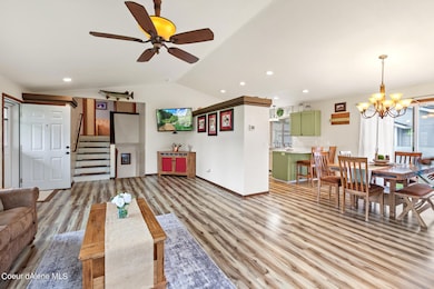 9433NReedRd-5