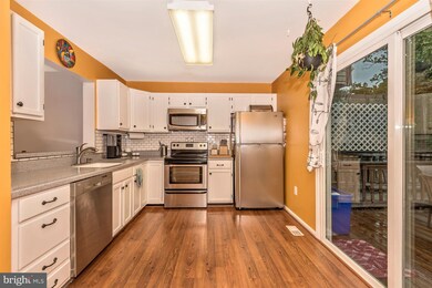 14605 Almanac Dr, Burtonsville, MD 20866 - photo 6