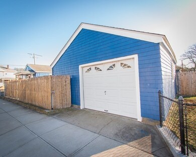 339 Jefferson St, Fall River, MA 02721 - photo 4