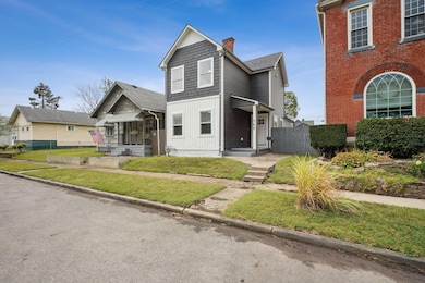 41-web-or-mls-760-thomas-ave