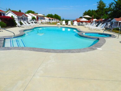 1139 Post Rd unit 1, Wells, ME 04090 - photo 3