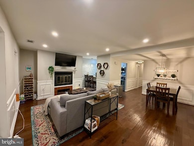 16 Andrew Place, Baltimore, MD 21201 - photo 5