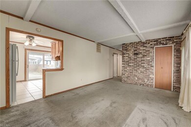 4214 Tacoma Ave, Lorain, OH 44055 - photo 5