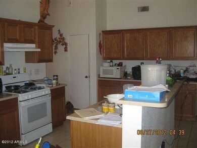 Kitchen2
